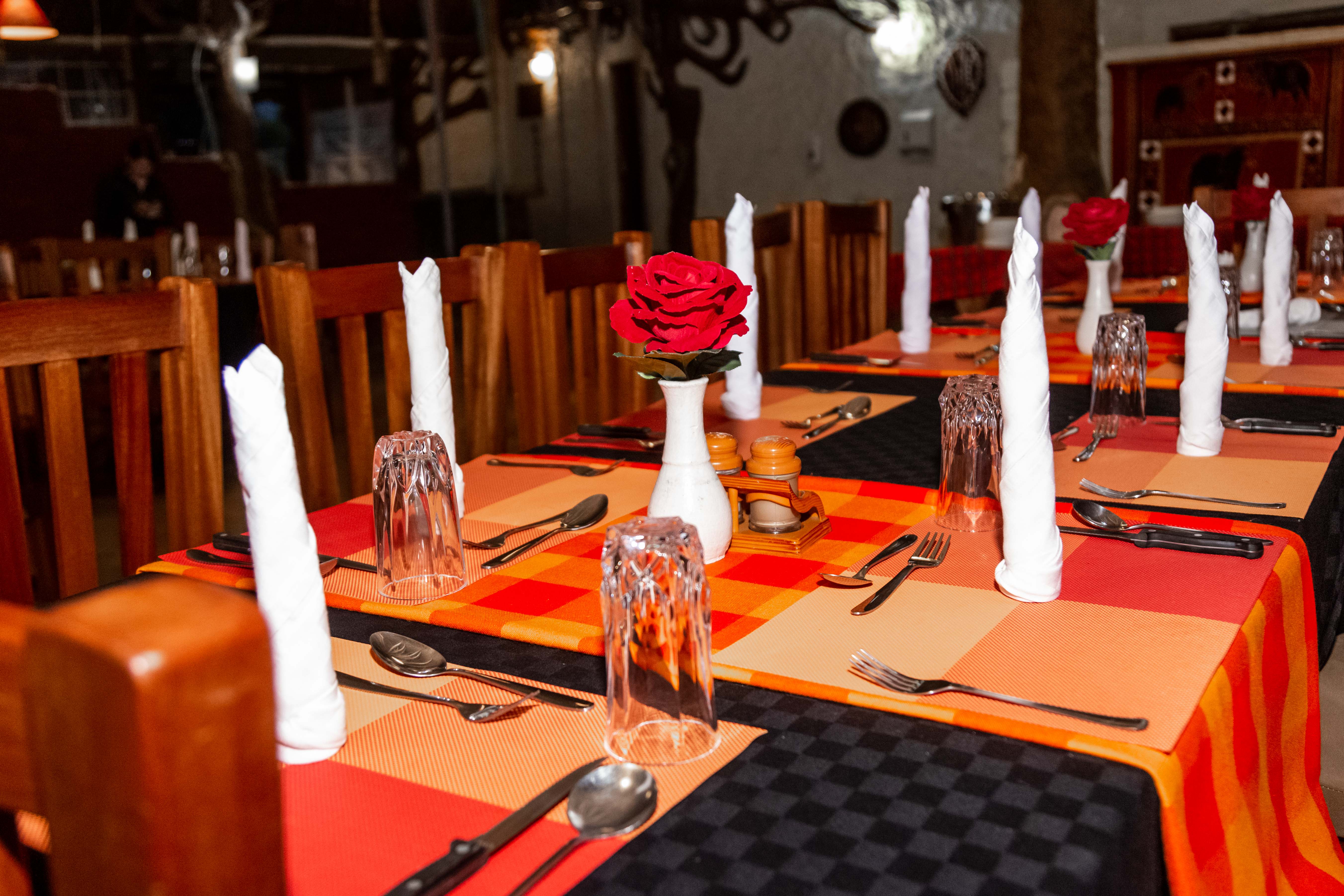 6 Days Kenyan Bush Safari 